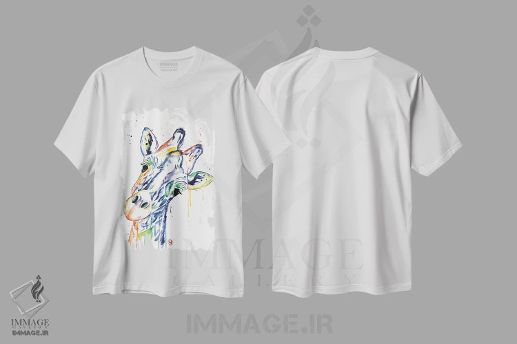 تیشرت سفید طرح دار – تیشرت هنری حیوانات ,زرافه کنجکاو اثر لیزا وایت هاوس immage.ir