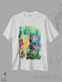 تیشرت سفید طرح دار – تیشرت رقص ,نارسیس بر روی چمن اثر لیدیا لی immage.ir