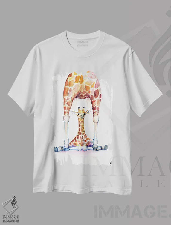 تیشرت سفید طرح دار – تیشرت حیوانات ,زرافه های زیبا اثر مارک آلانته فروشگاه ایماژ