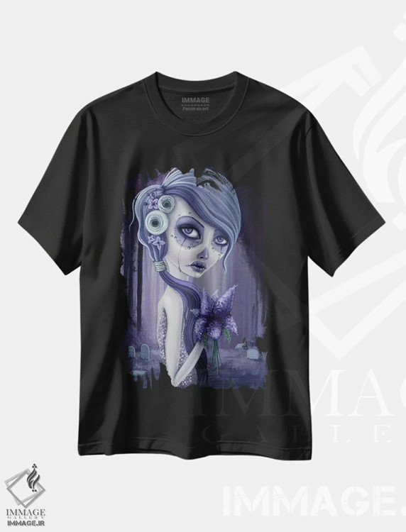 تیشرت مشکی طرح دار – تیشرت هنری ,یاس بنفش در جنگل اثر مگان ماژوسکی immage.ir