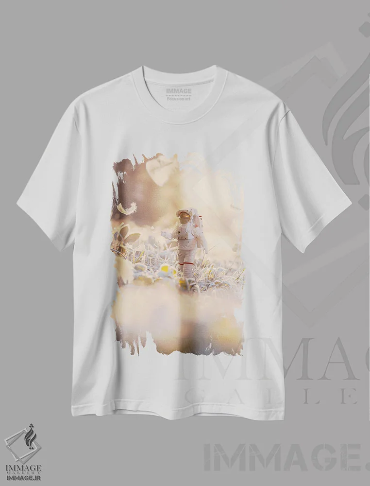 تیشرت سفید طرح دار – تیشرت فضانورد ,بهشت اثر ماریشا بکر فروشگاه ایماژ