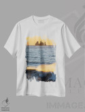 تیشرت سفید طرح دار – تیشرت طبیعت ,نور غروب اثر مائورو باتیستلی immage.ir