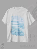 تیشرت سفید طرح دار – تیشرت مناظر برفی ,آبی اثر مائورو باتیستلی فروشگاه ایماژ