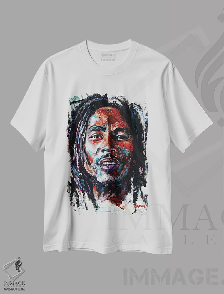 تیشرت سفید طرح دار – تیشرت موسیقی ,باب مارلی اثر مارک کورِیج immage.ir