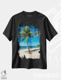 تیشرت مشکی طرح دار – تیشرت ساحلی ,ساحل ریزورت کارامبولا، سنت کروآ، جزایر ویرجین آمریکا اثر مایکل دفریتاس immage.ir