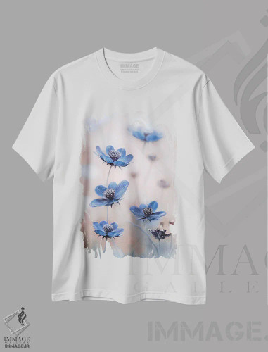 تیشرت سفید طرح دار – تیشرت گلدار ,کاسموس آبی اثر مندی دیشر فروشگاه ایماژ