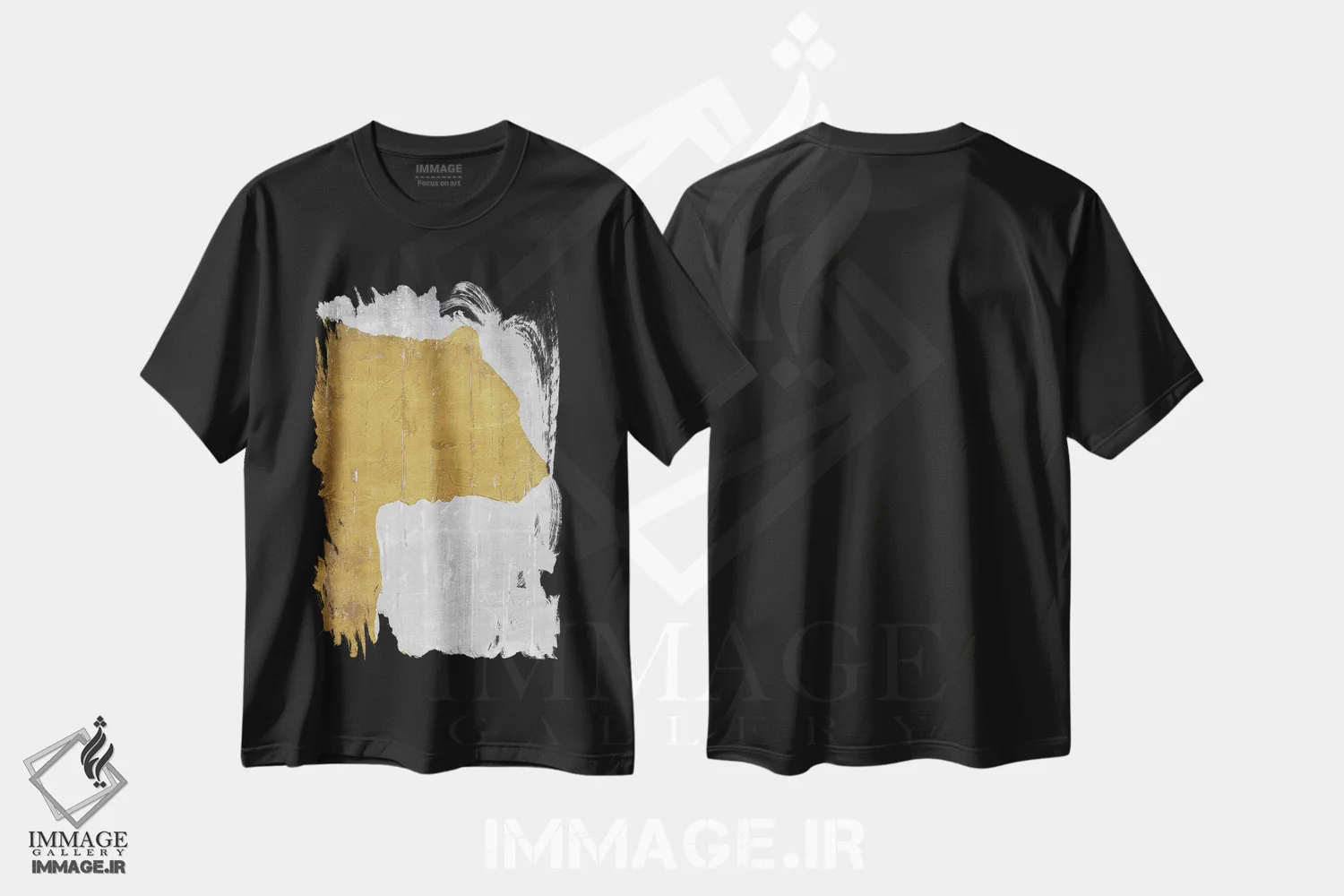 تیشرت مشکی طرح دار – تیشرت حیوانات ,خرس در کلبه روستایی روی زمینه خاکستری اثر ماری الین کوسون فروشگاه ایماژ