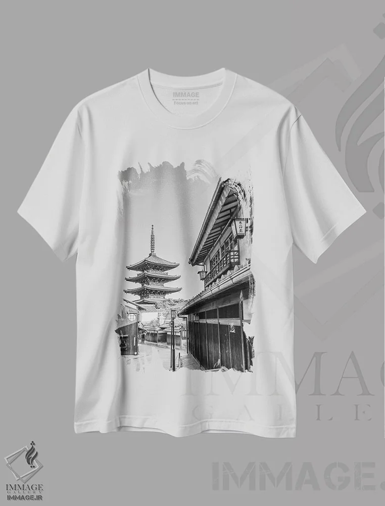 تیشرت سفید طرح دار – تیشرت سفر ,کیوتوی تاریخی با پاگودای یاساکا اثر ملانی ویولا immage.ir