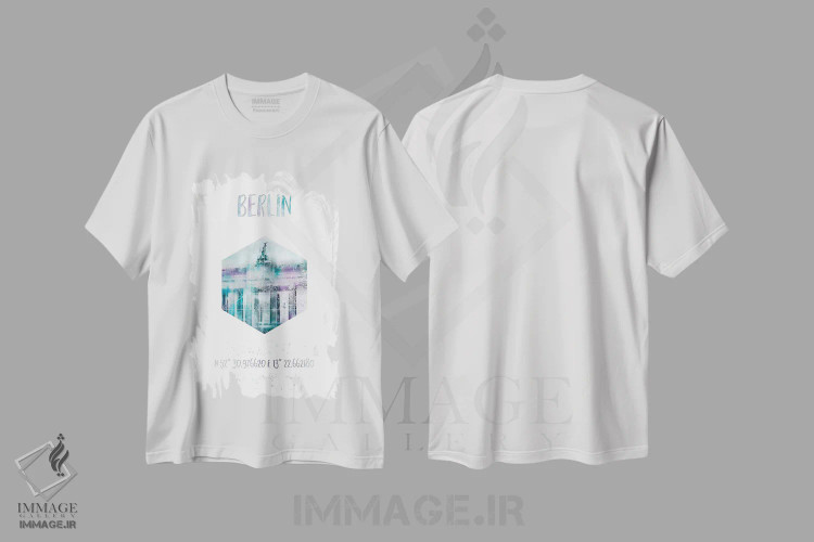 تیشرت سفید طرح دار – تیشرت شهری ,مختصات برلین، دروازه براندنبورگ اثر ملانی ویولا immage.ir