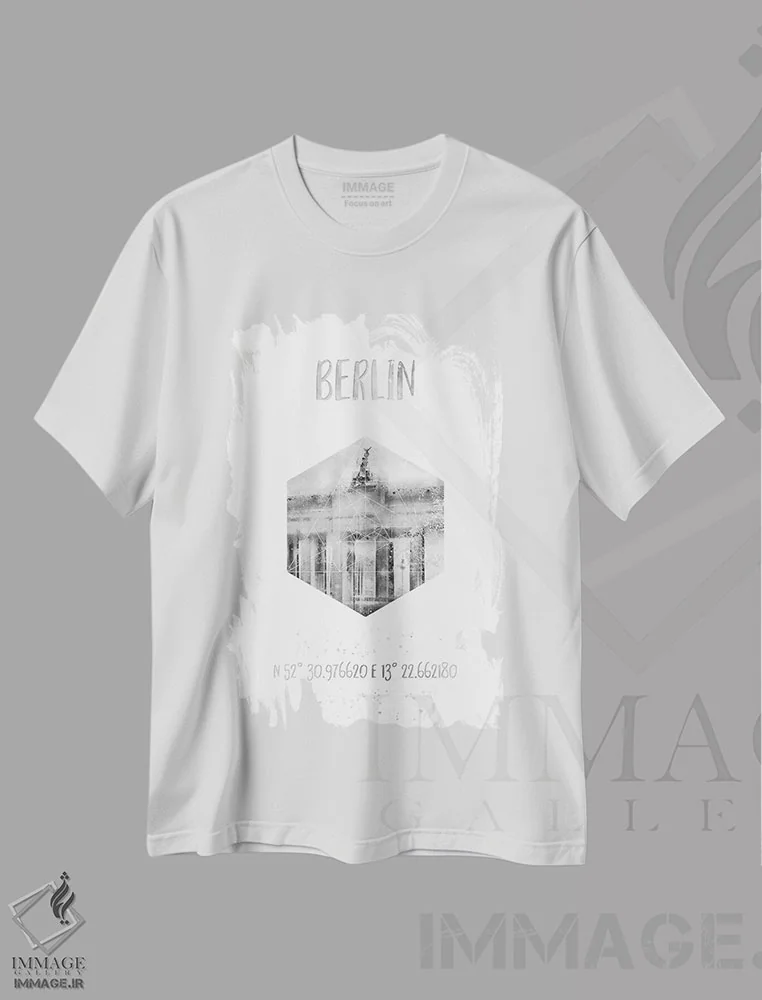 تیشرت سفید طرح دار – تیشرت اروپایی ,مختصات برلین، دروازه براندنبورگ اثر ملانی ویولا فروشگاه ایماژ