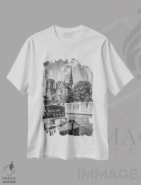 تیشرت سفید طرح دار – تیشرت هنری ,کلیسای نوتردام پاریس اثر ملانی ویولا فروشگاه ایماژ