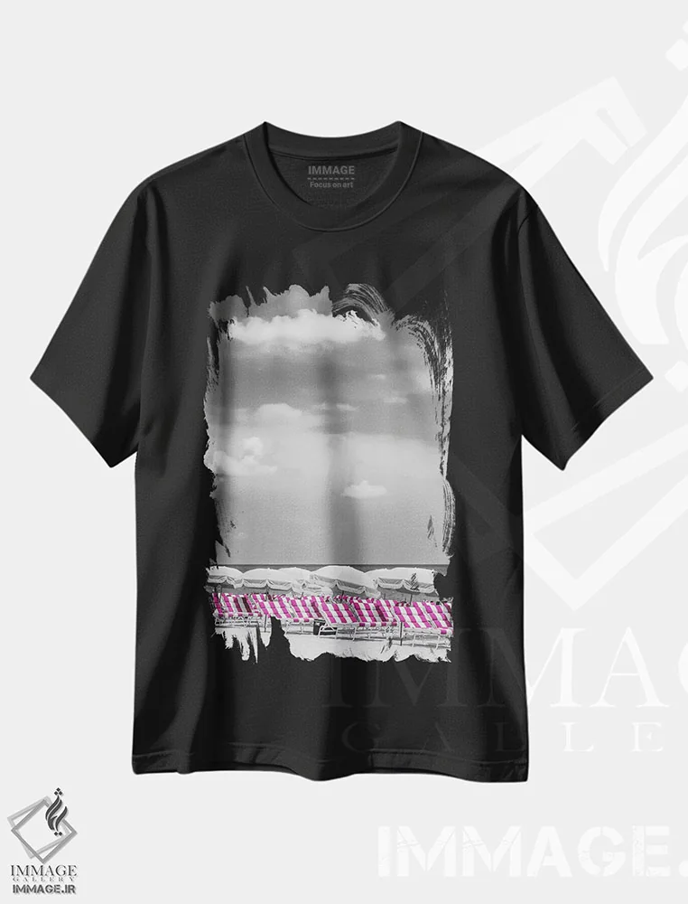 تیشرت مشکی طرح دار – تیشرت زنانه مینیمال ,صحنه ساحل با برجستگی رنگ صورتی اثر ملانی ویولا immage.ir