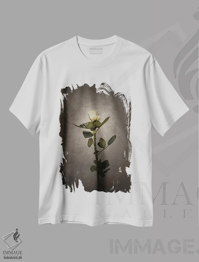 تیشرت سفید طرح دار – تیشرت گلدار ,رز سفید ظریف اثر ملانی ویولا فروشگاه ایماژ