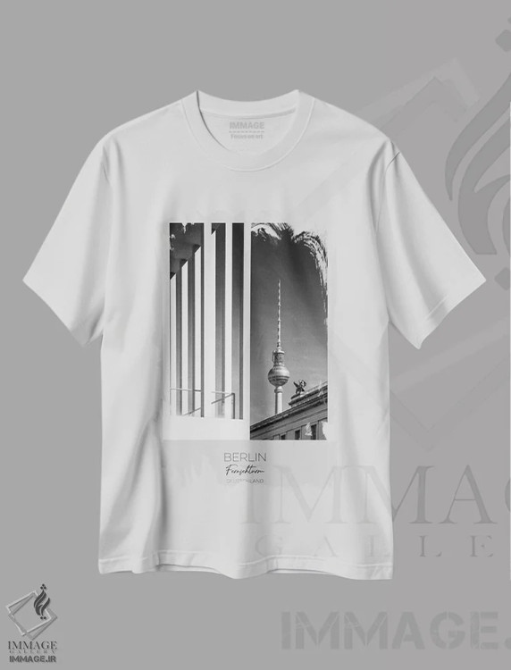 تیشرت سفید طرح دار – تیشرت معماری ,در کانون توجه: برج تلویزیون و جزیره موزه های برلین اثر ملانی ویولا فروشگاه ایماژ