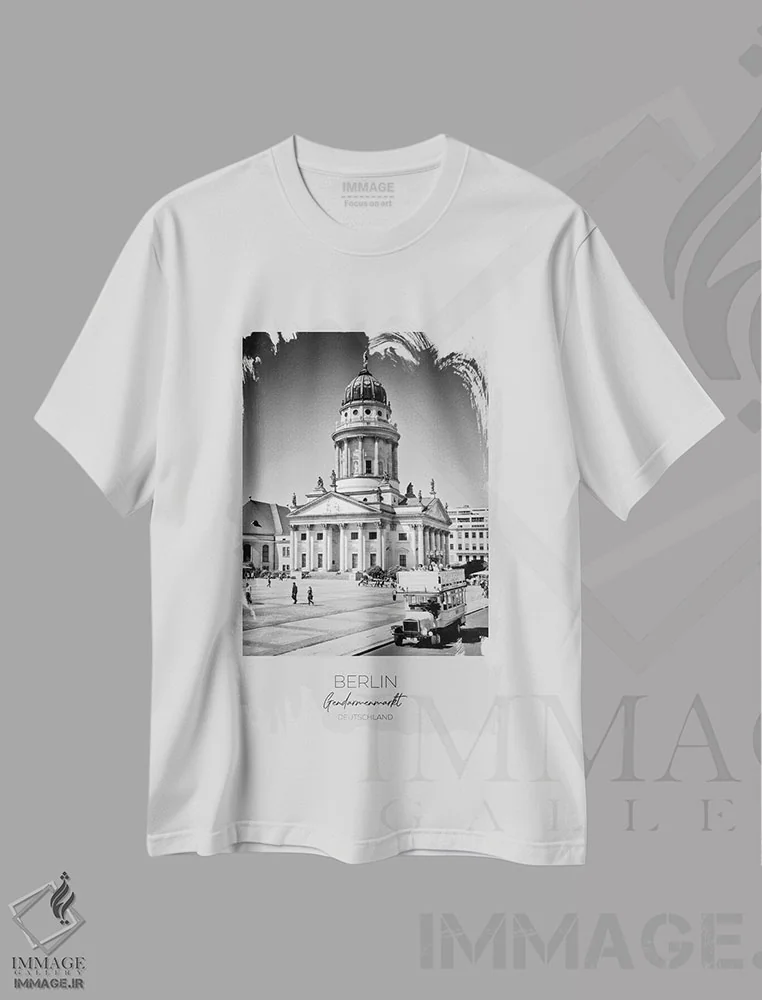 تیشرت سفید طرح دار – تیشرت اروپایی ,در کانون توجه: میدان ژاندارمن مارکت برلین اثر ملانی ویولا فروشگاه ایماژ