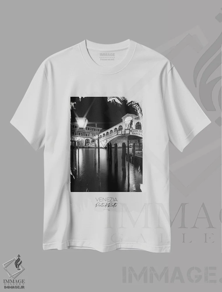 تیشرت سفید طرح دار – تیشرت هنری ,در کانون توجه: پل ریالتو ونیز اثر ملانی ویولا فروشگاه ایماژ