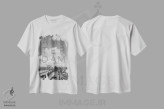 تیشرت سفید طرح دار – تیشرت گرافیکی ,پل ماخره آمستردام با متن و نمای شهر اثر ملانی ویولا immage.ir
