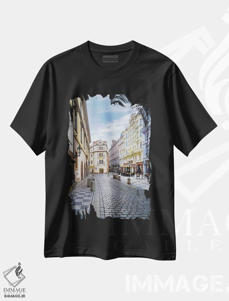 تیشرت مشکی طرح دار – تیشرت شهری ,کارلووا، کوچه ای دنج در پراگ اثر ملانی ویولا immage.ir