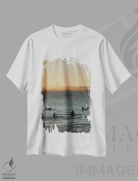 تیشرت سفید طرح دار – تیشرت اسپرت ,موج سواران خلیج بایرون اثر ملیسا فایندلی فروشگاه ایماژ