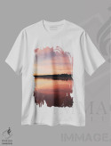 تیشرت سفید طرح دار – تیشرت هنری ,غروب پرویی اثر ملیسا فایندلی فروشگاه ایماژ
