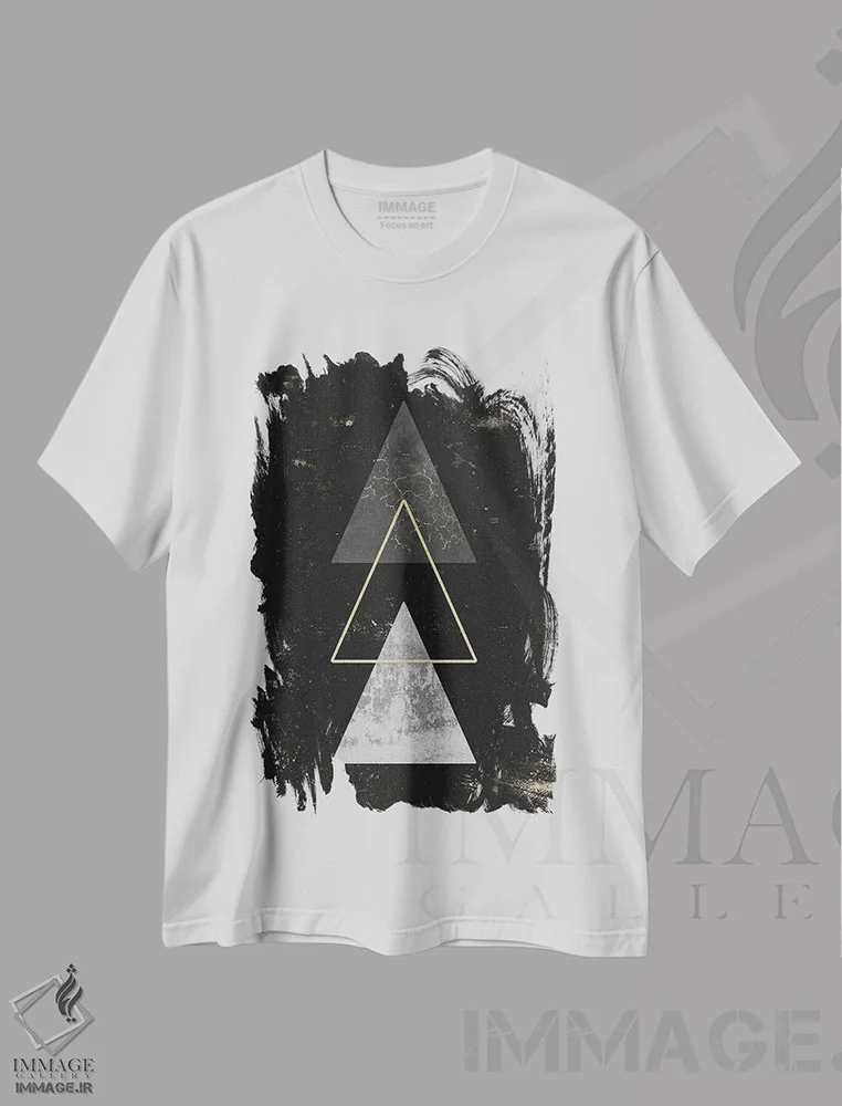 تیشرت سفید طرح دار – تیشرت انتزاعی هندسی ,هنر انتزاعی مثلث های طلایی هندسی مدرن اثر نیچر مجیک immage.ir