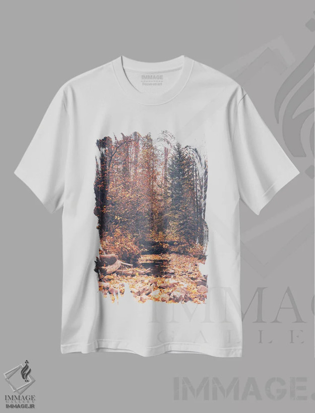 تیشرت سفید طرح دار – تیشرت طبیعت ,ماجراجویی پاییزی جنگل - برگ های پاییزی در آب زیر درختان بلند صنوبر اثر نیچر مجیک فروشگاه ایماژ