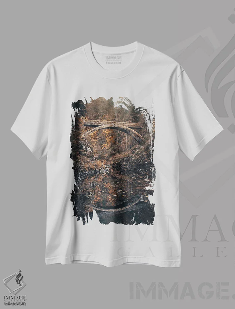 تیشرت سفید طرح دار – تیشرت منظره ,بازتاب پاییزی پل مولتون فالز با برگ های پاییزی در رودخانه لوئیس اثر نیچر مجیک فروشگاه ایماژ