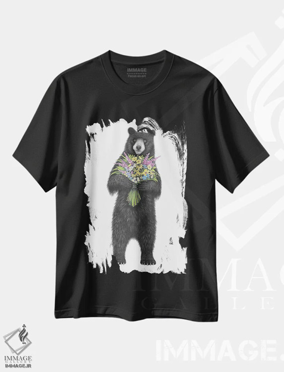 تیشرت مشکی طرح دار – تیشرت طبیعت ,خرس دسته گل به دست اثر مندی هک immage.ir