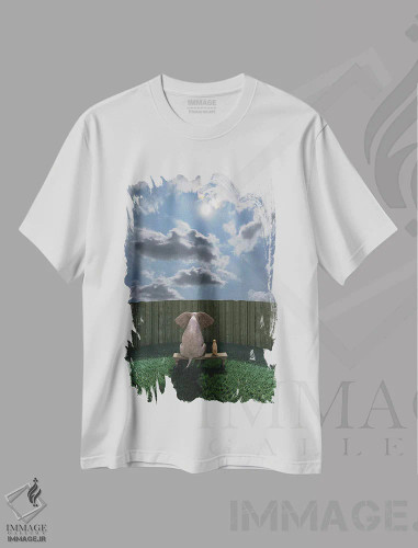 تیشرت سفید طرح دار – تیشرت حیوانات ,فیل و سگ کنار حصار نشسته و به آسمان نگاه می کنند اثر مایک کیف فروشگاه ایماژ