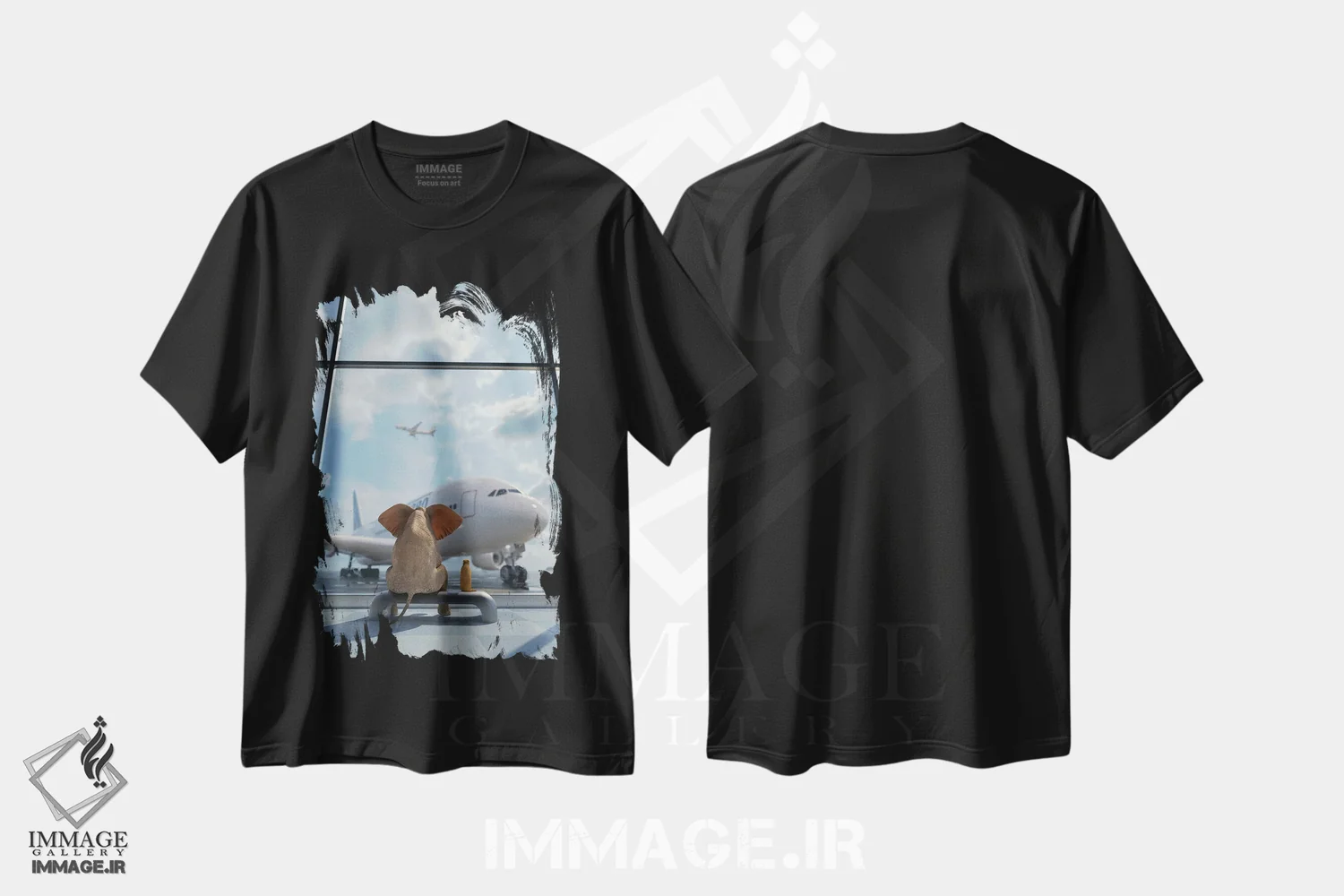 تیشرت مشکی طرح دار – تیشرت هنری ,فیل و سگ کنار پنجره در فرودگاه نشسته اند اثر مایک کیف فروشگاه ایماژ