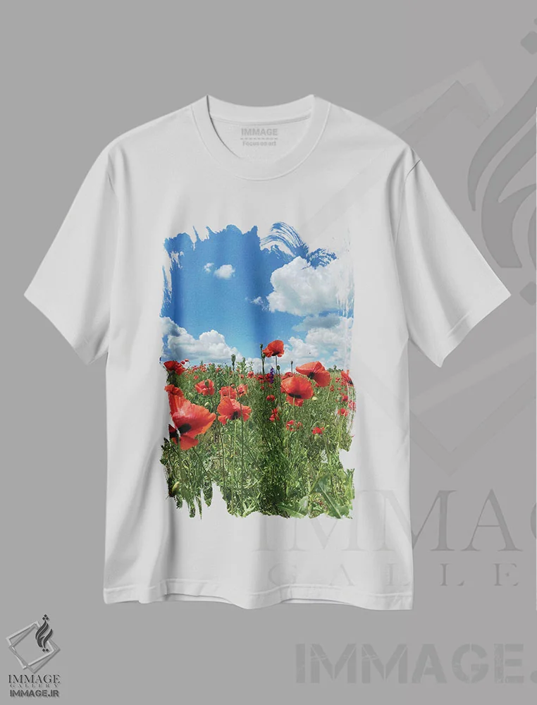 تیشرت سفید طرح دار – تیشرت طبیعت ,شقایق های قرمز وحشی روی مزرعه اثر مایک کیف immage.ir