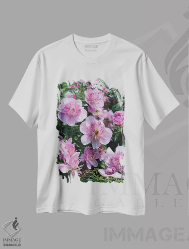 تیشرت سفید طرح دار – تیشرت گلدار ,باغ گل های صدتومانی شکوفا دوم اثر مایک کیف فروشگاه ایماژ