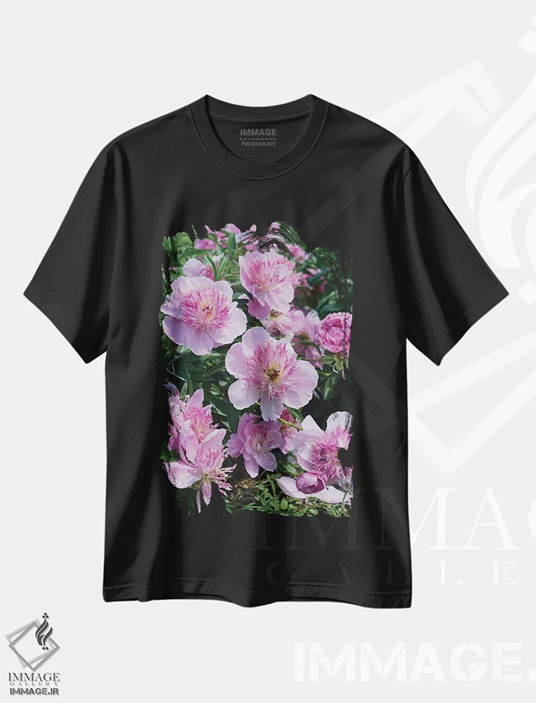 تیشرت مشکی طرح دار – تیشرت گلدار ,باغ گل های صدتومانی شکوفا دوم اثر مایک کیف immage.ir