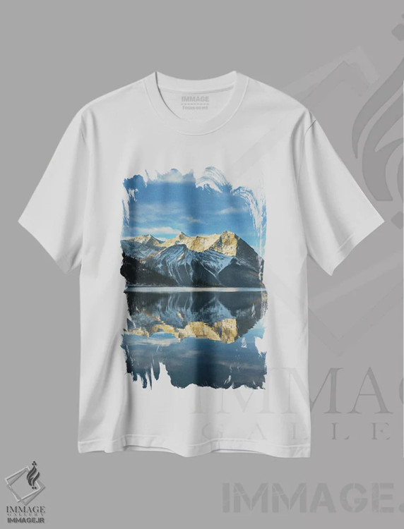 تیشرت سفید طرح دار – تیشرت طبیعت ,کانادا، آلبرتا. طلوع خورشید بر کوه سارایل و کوه فوش دریاچه کاناناسکیس، پارک استانی پیتر لاگهید اثر آلن ماچروویچ immage.ir