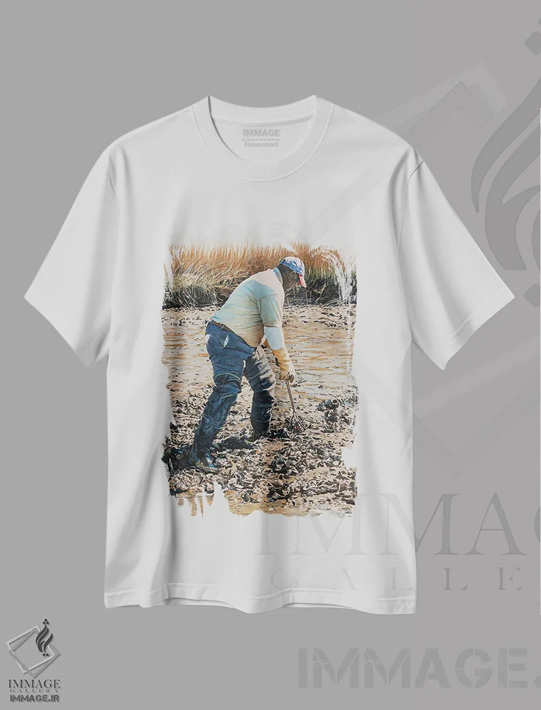 تیشرت سفید طرح دار – تیشرت هنری کلاسیک ,صید صدف در لوکانتری اثر مایکل جی. هارل فروشگاه ایماژ