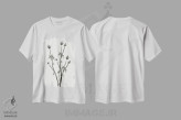 تیشرت سفید طرح دار – تیشرت هنری ,"گل ها " اثر مایک کوبو فروشگاه ایماژ