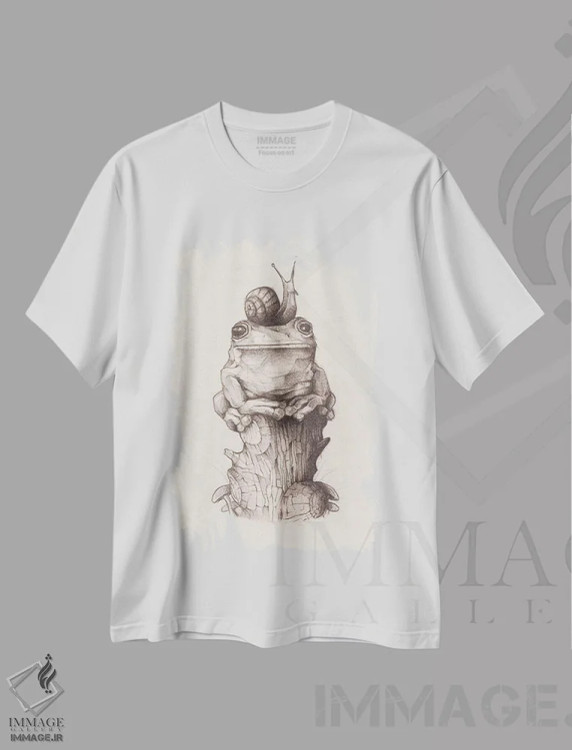 تیشرت سفید طرح دار – تیشرت کودکانه ,"قورباغه و حلزون " اثر مایک کوبو فروشگاه ایماژ