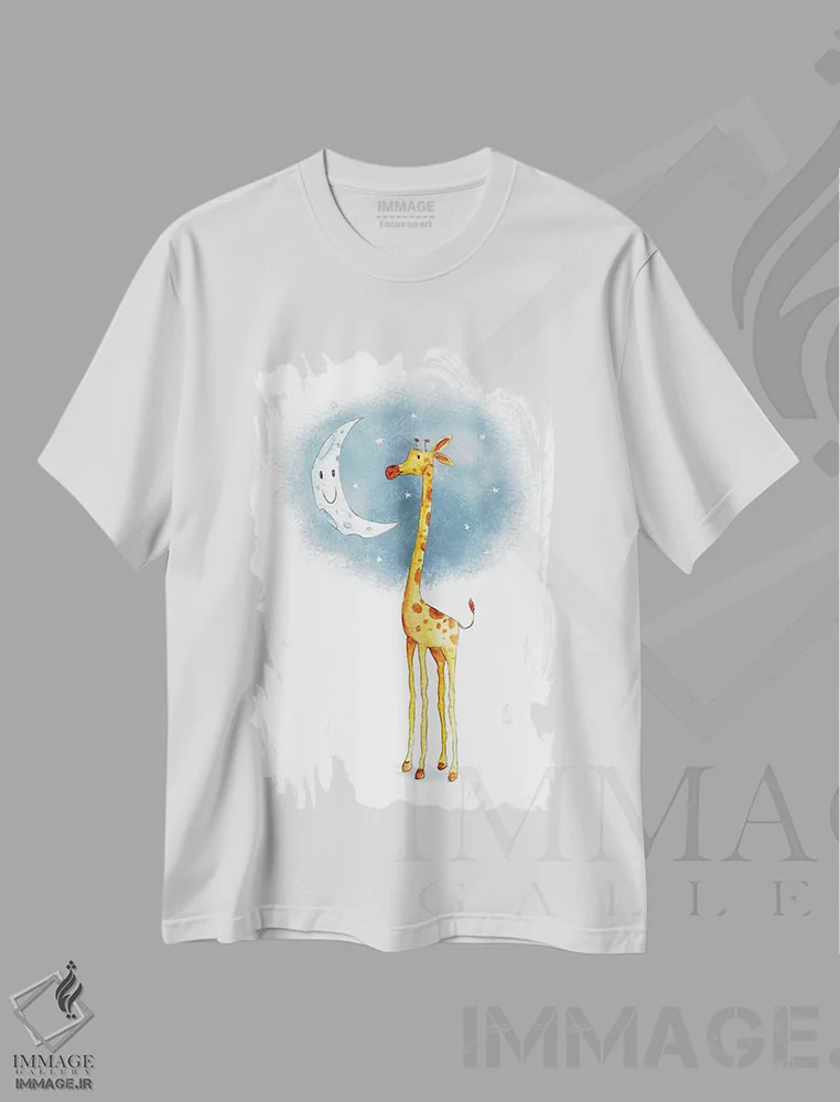تیشرت سفید طرح دار – تیشرت کودکانه هنری ,"سلام ماه" اثر مایک کوبو immage.ir
