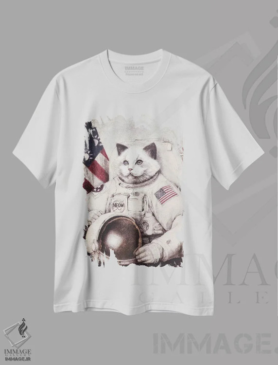 تیشرت سفید طرح دار – تیشرت گیمینگ ,"میو خارج از فضا" اثر مایک کوبو فروشگاه ایماژ