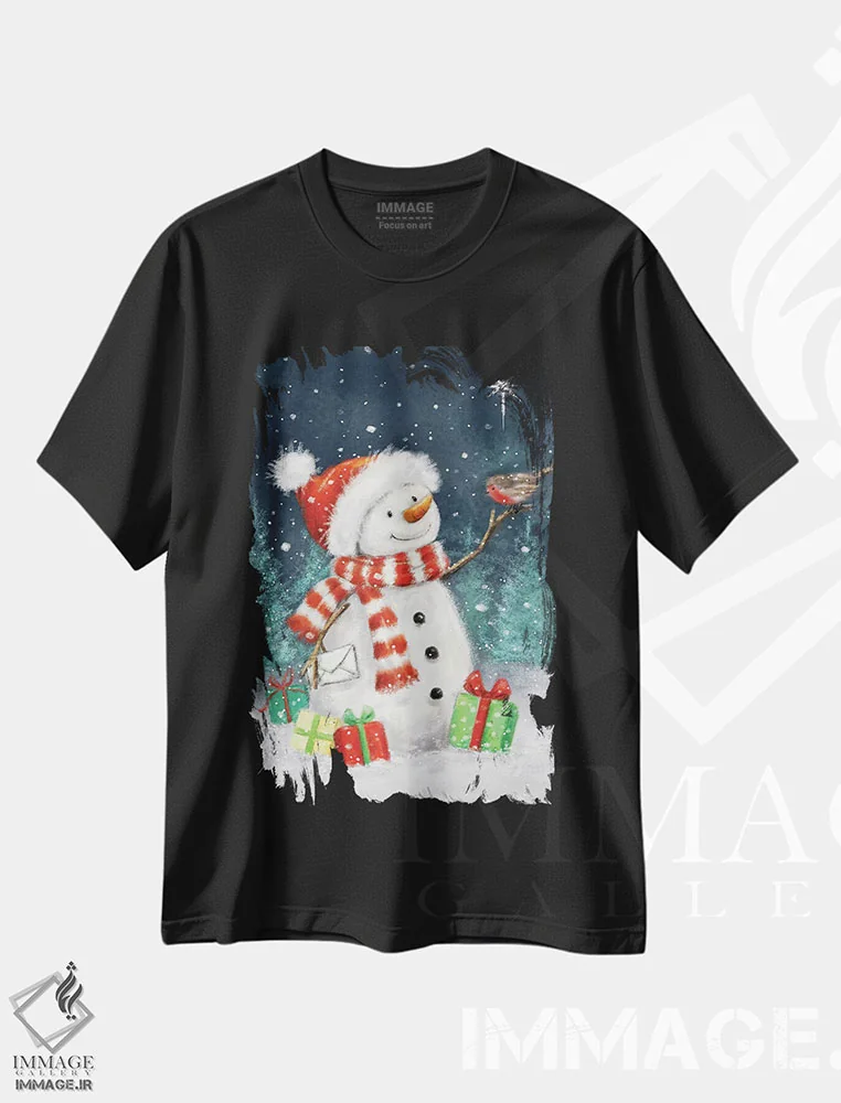 تیشرت مشکی طرح دار – تیشرت کریسمس ,"آدم برفی با هدایا ب" اثر ماکیکو immage.ir