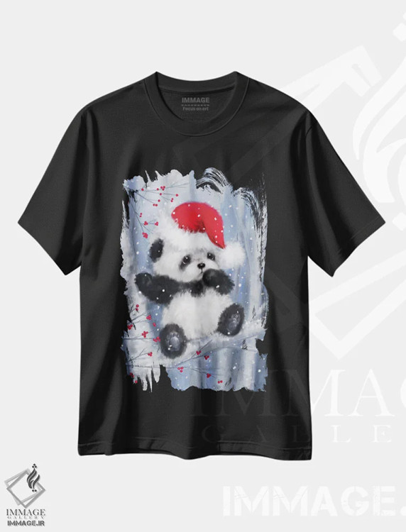 تیشرت مشکی طرح دار – تیشرت حیوانات ,"پاندای کریسمس" اثر ماکیکو immage.ir