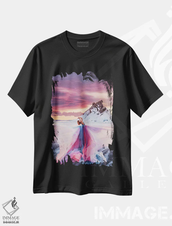 تیشرت مشکی طرح دار – تیشرت هنری ,"بانوی غروب" اثر هوبوپیبا immage.ir