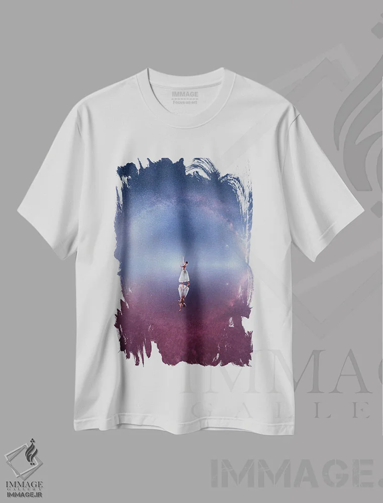 تیشرت سفید طرح دار – تیشرت فضایی ,"کهکشان در ماه ژوئیه" اثر هوبوپیبا فروشگاه ایماژ