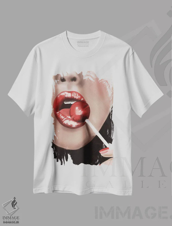 تیشرت سفید طرح دار – تیشرت فانتزی ,"من آن را لیسیدم پس مال من است" اثر مرسدس لوپز چارّو فروشگاه ایماژ