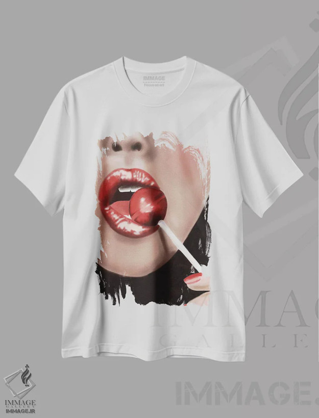 تیشرت سفید طرح دار – تیشرت فانتزی ,"من آن را لیسیدم پس مال من است" اثر مرسدس لوپز چارّو فروشگاه ایماژ