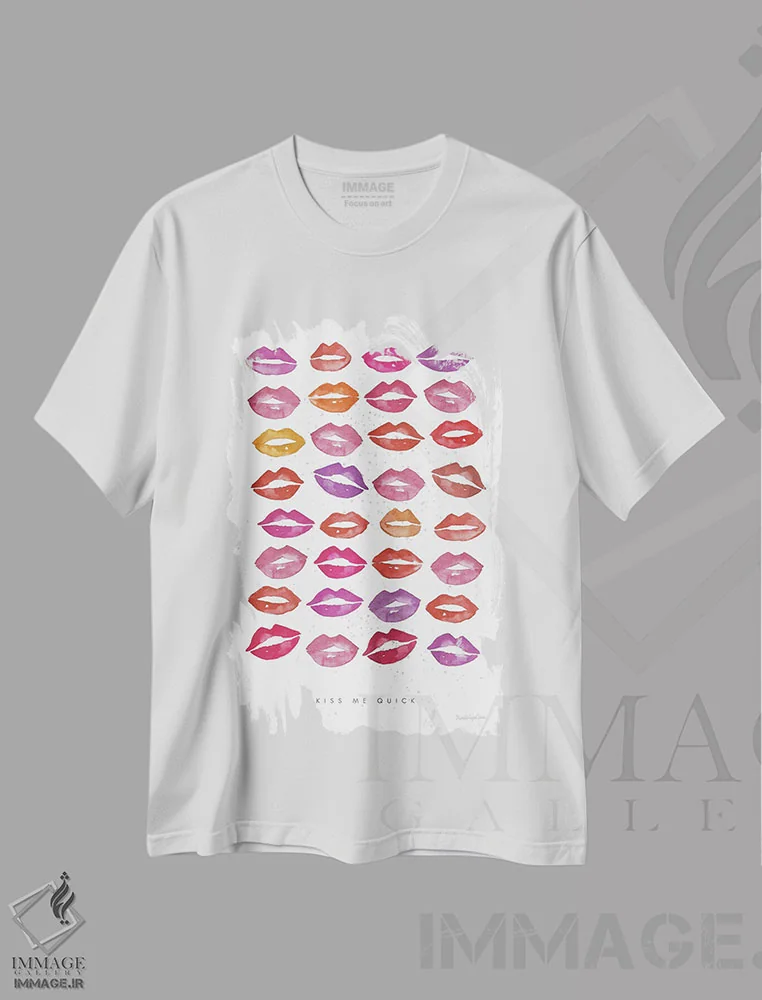 تیشرت سفید طرح دار – تیشرت مد و زیبایی ,"زود بوسم کن" اثر مرسدس لوپز چارّو فروشگاه ایماژ