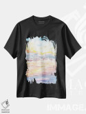 تیشرت مشکی طرح دار – تیشرت ساحلی ,بندرگاه رویایی قایق های تفریحی با غروب و نور بر آب اثر مارکوس و مارتینا بلیشنر فروشگاه ایماژ