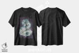 تیشرت مشکی طرح دار – تیشرت فانتزی ,مار دندان خنجری اثر مت میلر فروشگاه ایماژ