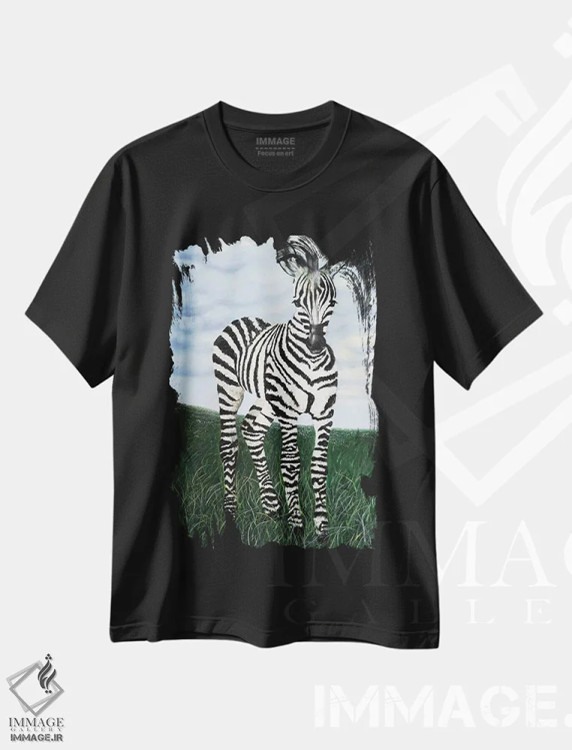 تیشرت مشکی طرح دار – تیشرت حیوانات ,گورخر در حالت آماده باش اثر مگان موریس immage.ir
