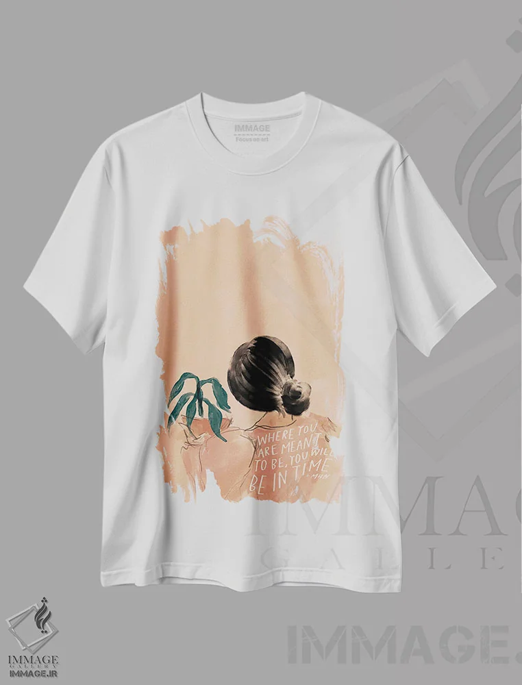 تیشرت سفید طرح دار – تیشرت تایپوگرافی ,جایی که قرار است باشی، در زمان خود خواهی بود اثر مورگان هارپر نیکولز immage.ir